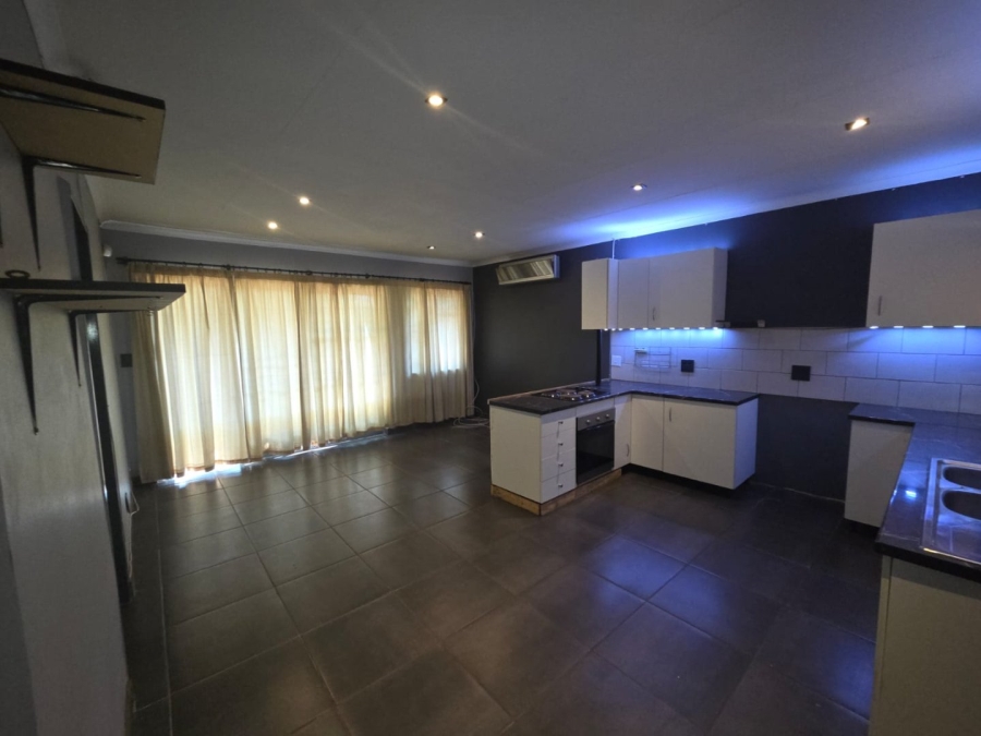 5 Bedroom Property for Sale in Westdene Free State